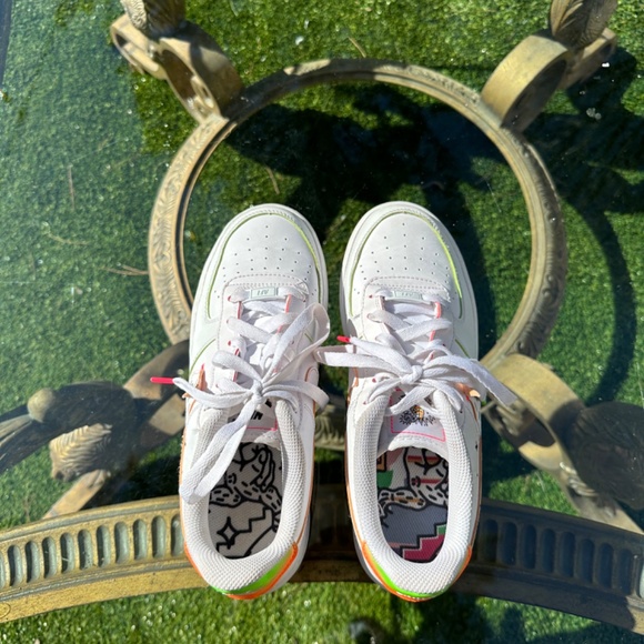 Adorable Nike Airforce - Picture 4 of 5